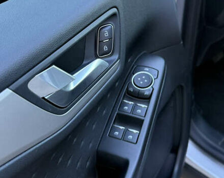 Сірий Форд Ескейп, об'ємом двигуна 1.5 л та пробігом 40 тис. км за 16999 $, фото 13 на Automoto.ua