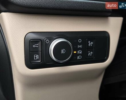 Серый Форд Эскейп, объемом двигателя 2.5 л и пробегом 196 тыс. км за 19450 $, фото 40 на Automoto.ua