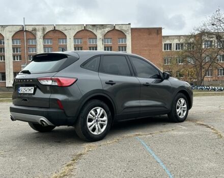 Серый Форд Эскейп, объемом двигателя 1.5 л и пробегом 52 тыс. км за 10999 $, фото 4 на Automoto.ua