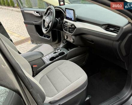 Серый Форд Эскейп, объемом двигателя 1.5 л и пробегом 166 тыс. км за 14500 $, фото 48 на Automoto.ua