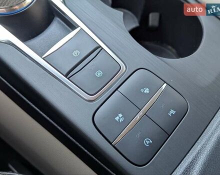 Сірий Форд Ескейп, об'ємом двигуна 2 л та пробігом 46 тис. км за 20900 $, фото 41 на Automoto.ua