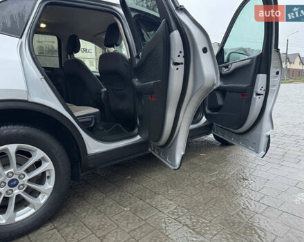 Сірий Форд Ескейп, об'ємом двигуна 1.5 л та пробігом 89 тис. км за 15850 $, фото 13 на Automoto.ua