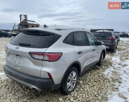 Сірий Форд Ескейп, об'ємом двигуна 1.5 л та пробігом 126 тис. км за 8000 $, фото 1 на Automoto.ua