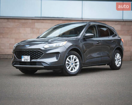 Серый Форд Эскейп, объемом двигателя 1.5 л и пробегом 49 тыс. км за 18600 $, фото 5 на Automoto.ua