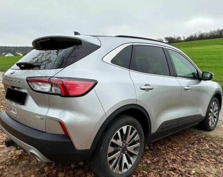 Серый Форд Эскейп, объемом двигателя 2 л и пробегом 39 тыс. км за 11000 $, фото 5 на Automoto.ua