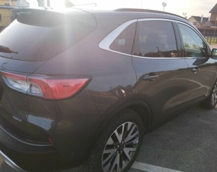 Серый Форд Эскейп, объемом двигателя 2.5 л и пробегом 94 тыс. км за 28500 $, фото 2 на Automoto.ua