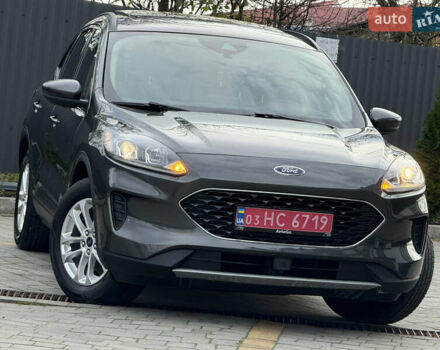 Серый Форд Эскейп, объемом двигателя 1.5 л и пробегом 166 тыс. км за 14500 $, фото 11 на Automoto.ua