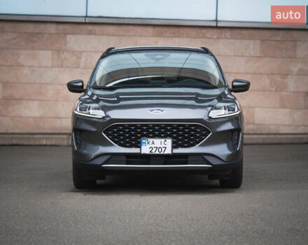 Серый Форд Эскейп, объемом двигателя 1.5 л и пробегом 49 тыс. км за 18600 $, фото 6 на Automoto.ua