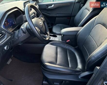 Серый Форд Эскейп, объемом двигателя 2 л и пробегом 49 тыс. км за 18250 $, фото 23 на Automoto.ua