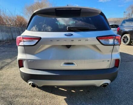 Сірий Форд Ескейп, об'ємом двигуна 1.5 л та пробігом 38 тис. км за 12400 $, фото 4 на Automoto.ua