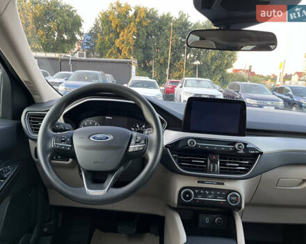 Серый Форд Эскейп, объемом двигателя 1.5 л и пробегом 158 тыс. км за 15750 $, фото 14 на Automoto.ua