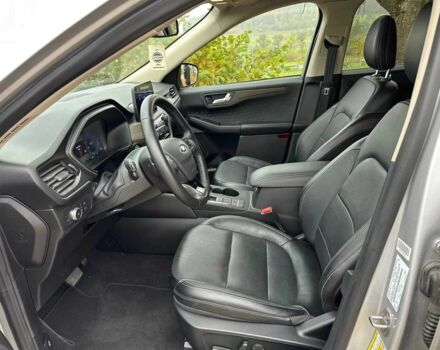 Серый Форд Эскейп, объемом двигателя 2 л и пробегом 39 тыс. км за 11000 $, фото 9 на Automoto.ua