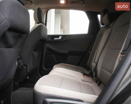 Серый Форд Эскейп, объемом двигателя 1.5 л и пробегом 49 тыс. км за 18600 $, фото 11 на Automoto.ua