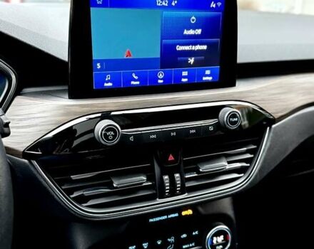 Серый Форд Эскейп, объемом двигателя 2.49 л и пробегом 81 тыс. км за 22990 $, фото 29 на Automoto.ua