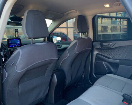 Форд Эскейп 2020 в Ивано-Франковске на Automoto.ua Серый Форд Эскейп, объемом двигателя 1.5 л и пробегом 100 тыс. км за 16300 $, фото 15 на Automoto.ua