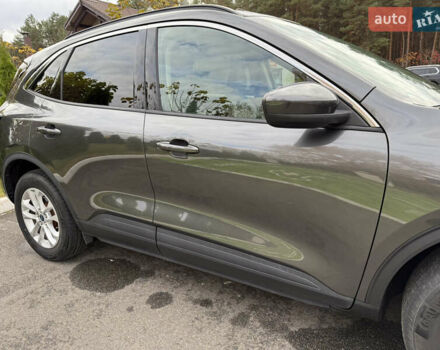 Форд Эскейп 2020 в Киеве на Automoto.ua Серый Форд Эскейп, объемом двигателя 1.5 л и пробегом 124 тыс. км за 14950 $, фото 13 на Automoto.ua