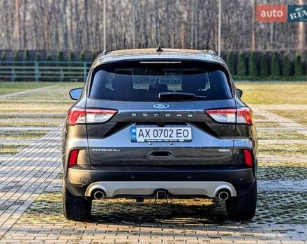 Сірий Форд Ескейп, об'ємом двигуна 2 л та пробігом 46 тис. км за 20900 $, фото 5 на Automoto.ua