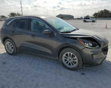 Сірий Форд Ескейп, об'ємом двигуна 1.5 л та пробігом 163 тис. км за 10900 $, фото 3 на Automoto.ua