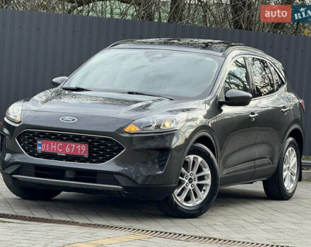Серый Форд Эскейп, объемом двигателя 1.5 л и пробегом 166 тыс. км за 14500 $, фото 2 на Automoto.ua