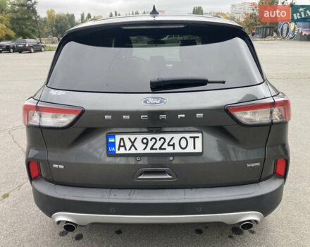 Форд Эскейп 2020 в Харькове на Automoto.ua Серый Форд Эскейп, объемом двигателя 2.49 л и пробегом 97 тыс. км за 20700 $, фото 4 на Automoto.ua
