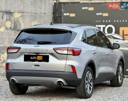 Сірий Форд Ескейп, об'ємом двигуна 1.5 л та пробігом 115 тис. км за 18000 $, фото 6 на Automoto.ua