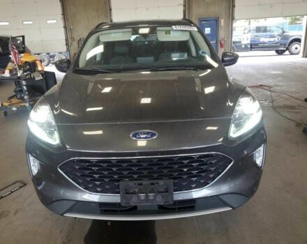 Сірий Форд Ескейп, об'ємом двигуна 2 л та пробігом 29 тис. км за 5600 $, фото 4 на Automoto.ua