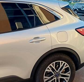 Форд Эскейп 2020 в Чернигове на Automoto.ua Серый Форд Эскейп, объемом двигателя 1.5 л и пробегом 10 тыс. км за 17500 $, фото 17 на Automoto.ua