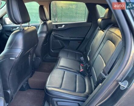 Серый Форд Эскейп, объемом двигателя 2 л и пробегом 49 тыс. км за 18250 $, фото 27 на Automoto.ua