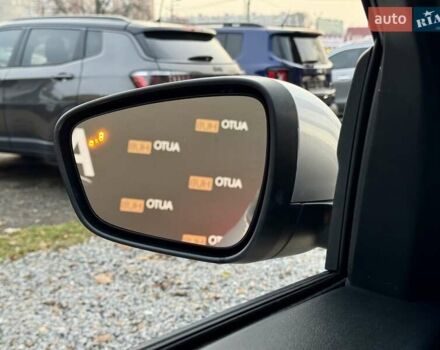 Сірий Форд Ескейп, об'ємом двигуна 1.5 л та пробігом 115 тис. км за 18000 $, фото 8 на Automoto.ua