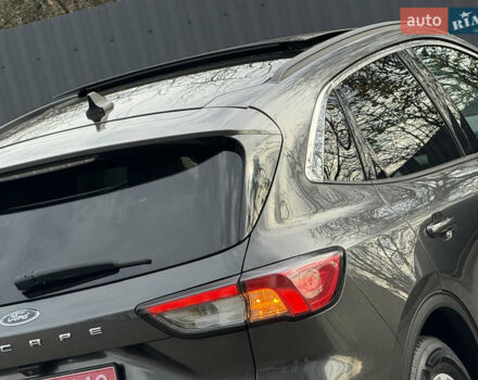 Серый Форд Эскейп, объемом двигателя 1.5 л и пробегом 166 тыс. км за 14500 $, фото 24 на Automoto.ua