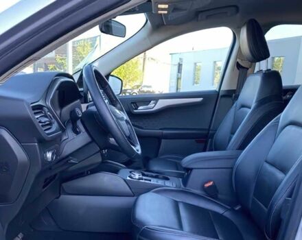 Сірий Форд Ескейп, об'ємом двигуна 1.5 л та пробігом 38 тис. км за 12400 $, фото 7 на Automoto.ua