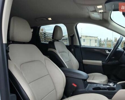 Форд Эскейп 2020 в Киеве на Automoto.ua Серый Форд Эскейп, объемом двигателя 2.5 л и пробегом 104 тыс. км за 21490 $, фото 9 на Automoto.ua