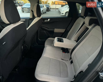 Серый Форд Эскейп, объемом двигателя 1.5 л и пробегом 158 тыс. км за 15750 $, фото 23 на Automoto.ua