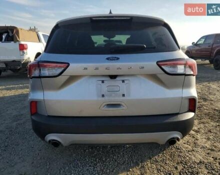 Сірий Форд Ескейп, об'ємом двигуна 1.5 л та пробігом 126 тис. км за 8000 $, фото 3 на Automoto.ua