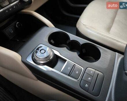 Серый Форд Эскейп, объемом двигателя 2.5 л и пробегом 196 тыс. км за 19450 $, фото 44 на Automoto.ua