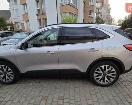 Серый Форд Эскейп, объемом двигателя 2 л и пробегом 40 тыс. км за 19200 $, фото 2 на Automoto.ua