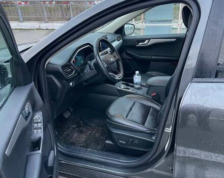 Серый Форд Эскейп, объемом двигателя 2.49 л и пробегом 127 тыс. км за 18800 $, фото 10 на Automoto.ua