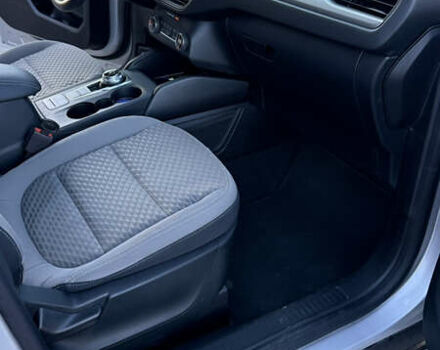 Сірий Форд Ескейп, об'ємом двигуна 1.5 л та пробігом 40 тис. км за 16999 $, фото 23 на Automoto.ua