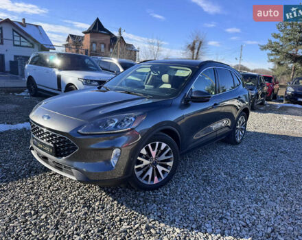 Сірий Форд Ескейп, об'ємом двигуна 2.5 л та пробігом 196 тис. км за 18999 $, фото 3 на Automoto.ua