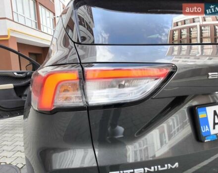 Серый Форд Эскейп, объемом двигателя 2.5 л и пробегом 196 тыс. км за 19950 $, фото 57 на Automoto.ua