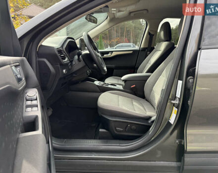 Форд Эскейп 2020 в Киеве на Automoto.ua Серый Форд Эскейп, объемом двигателя 1.5 л и пробегом 124 тыс. км за 14950 $, фото 21 на Automoto.ua