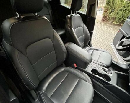 Серый Форд Эскейп, объемом двигателя 2.5 л и пробегом 86 тыс. км за 13800 $, фото 6 на Automoto.ua