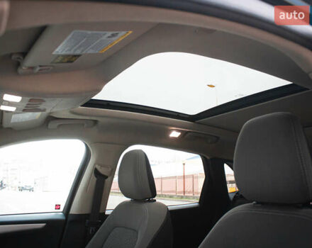 Серый Форд Эскейп, объемом двигателя 1.5 л и пробегом 49 тыс. км за 18600 $, фото 10 на Automoto.ua