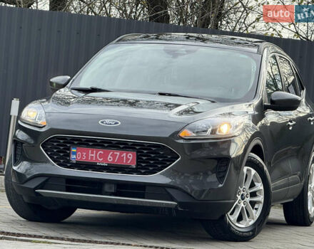 Сірий Форд Ескейп, об'ємом двигуна 1.5 л та пробігом 116 тис. км за 14000 $, фото 2 на Automoto.ua