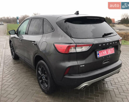 Серый Форд Эскейп, объемом двигателя 2.5 л и пробегом 229 тыс. км за 16800 $, фото 4 на Automoto.ua