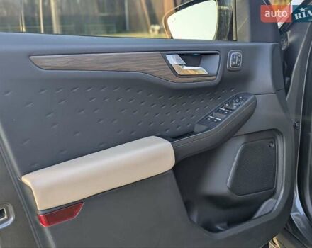 Сірий Форд Ескейп, об'ємом двигуна 2 л та пробігом 46 тис. км за 20900 $, фото 33 на Automoto.ua