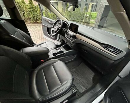 Серый Форд Эскейп, объемом двигателя 2.5 л и пробегом 86 тыс. км за 13800 $, фото 7 на Automoto.ua