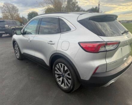 Серый Форд Эскейп, объемом двигателя 2.5 л и пробегом 44 тыс. км за 15800 $, фото 5 на Automoto.ua