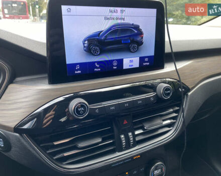 Серый Форд Эскейп, объемом двигателя 2.49 л и пробегом 192 тыс. км за 19800 $, фото 5 на Automoto.ua