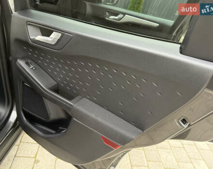 Серый Форд Эскейп, объемом двигателя 1.5 л и пробегом 166 тыс. км за 14500 $, фото 54 на Automoto.ua
